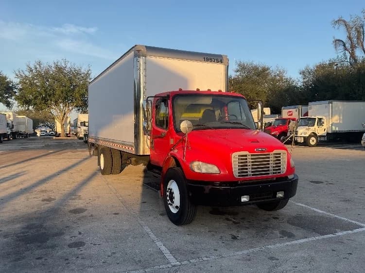 2018 Freightliner M2 106