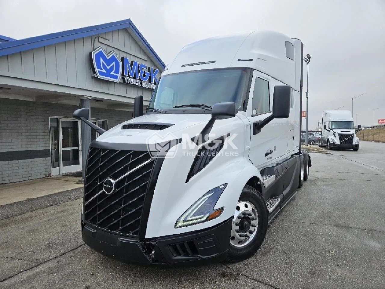 2025 Volvo VNL 860