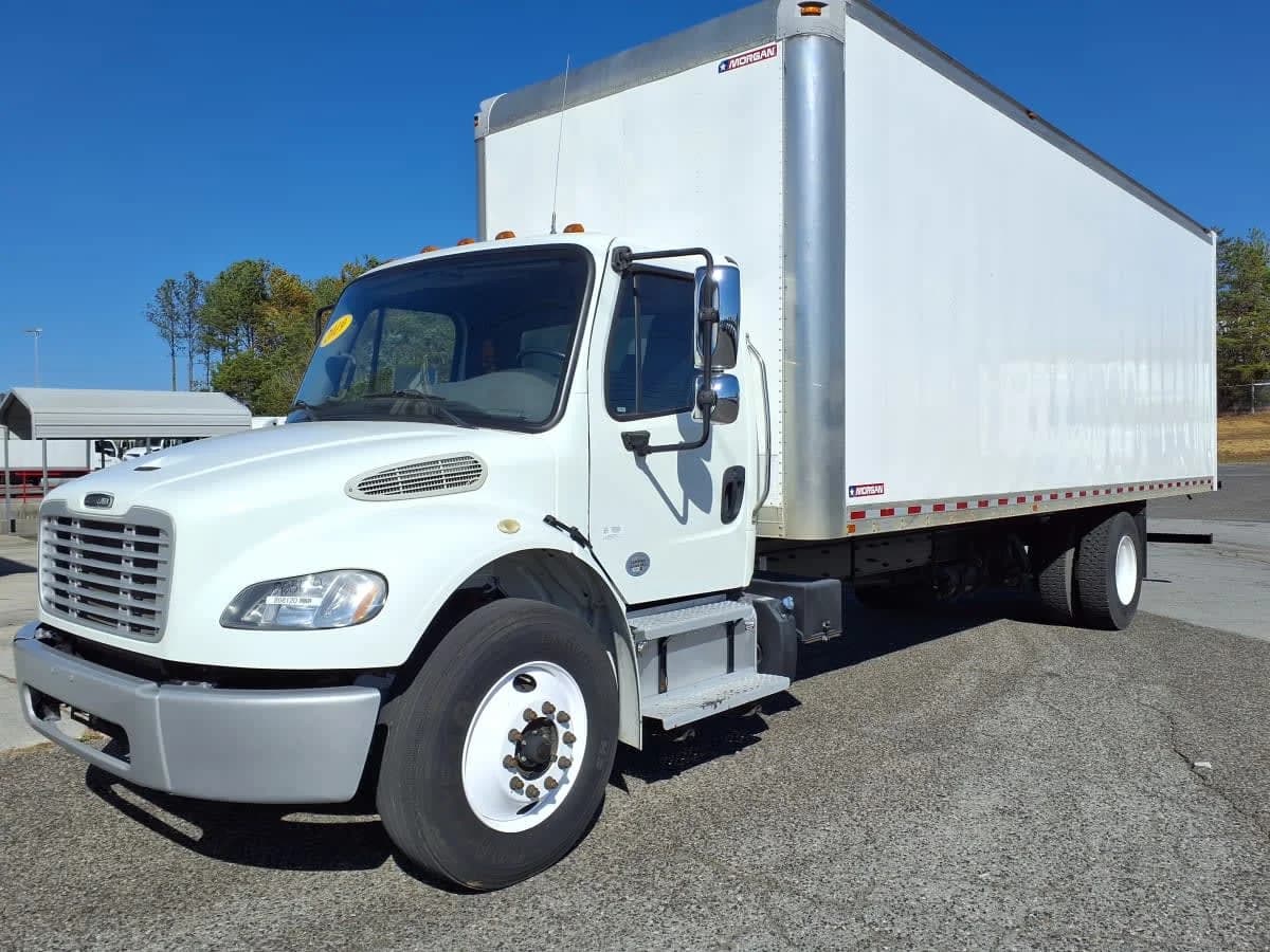 2019 Freightliner M2 106