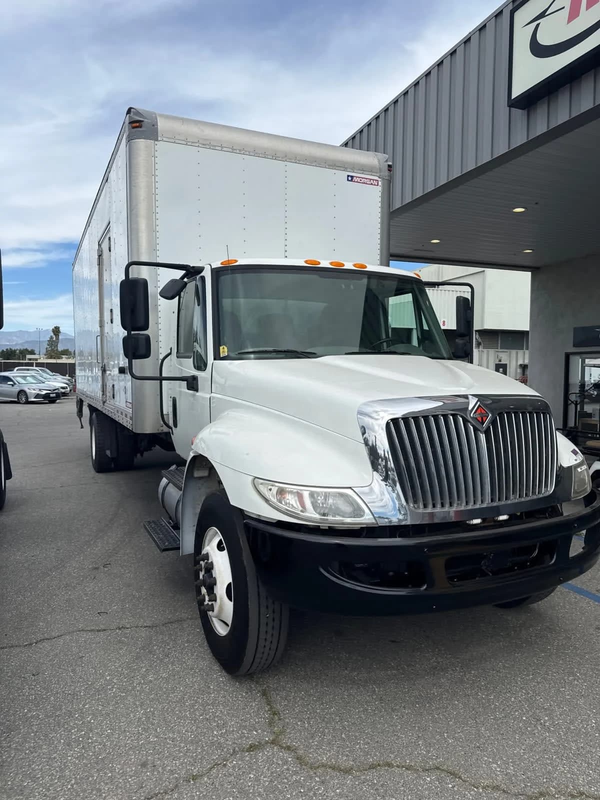 2019 International 4300