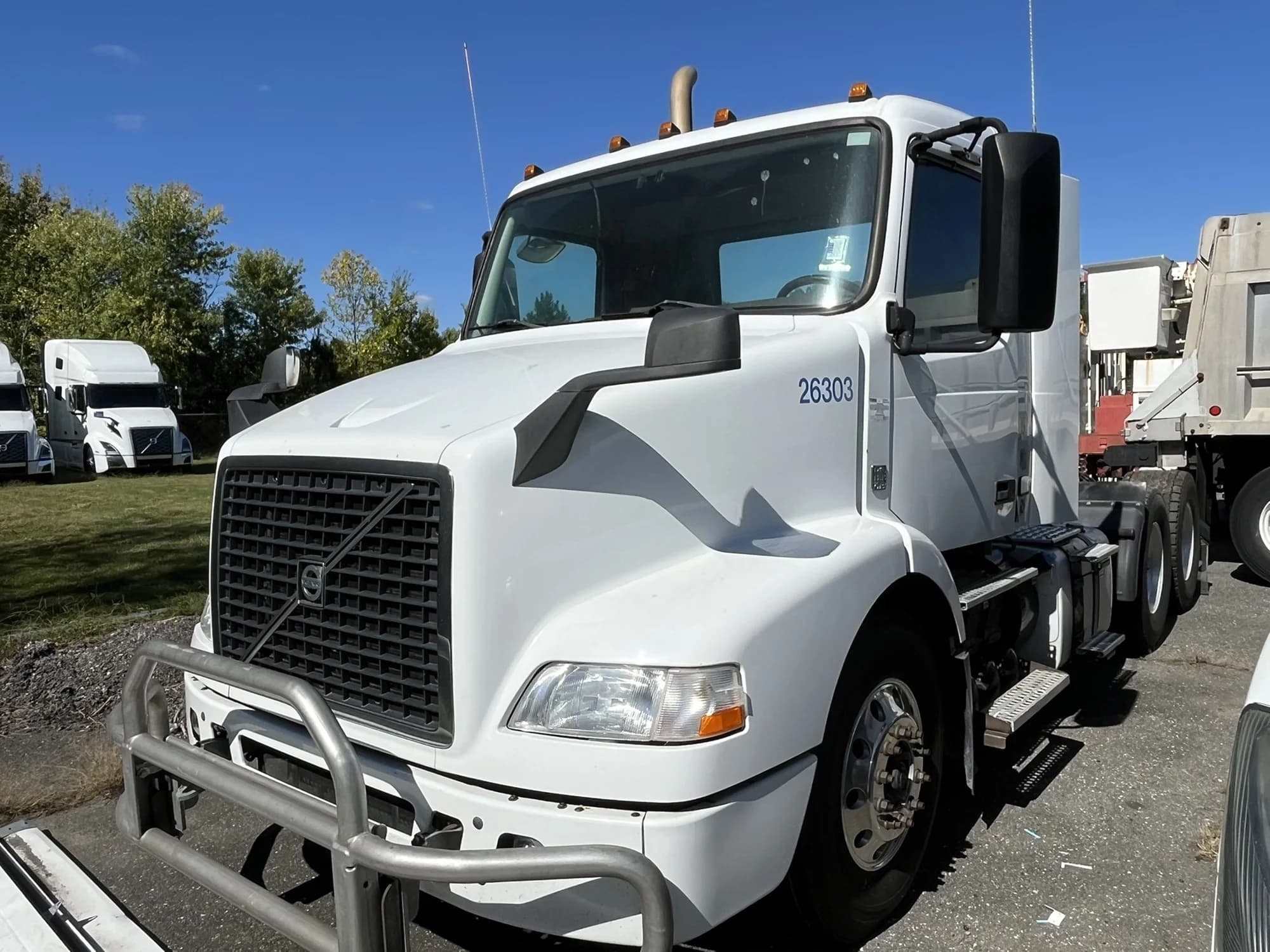 2015 Volvo VNL 860