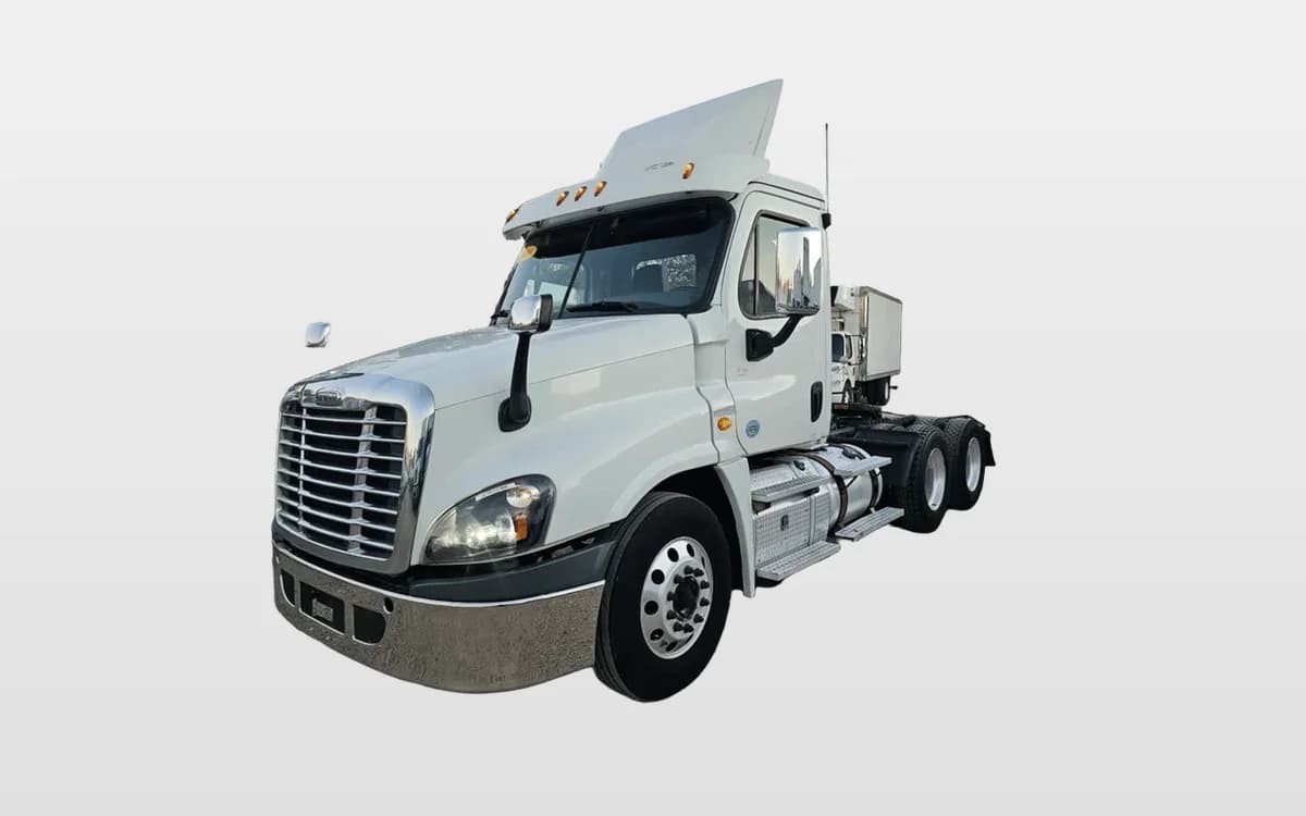 2019 Freightliner Cascadia — photo 1