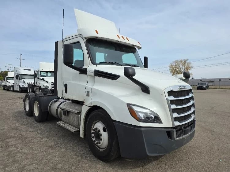 2020 Freightliner Cascadia
