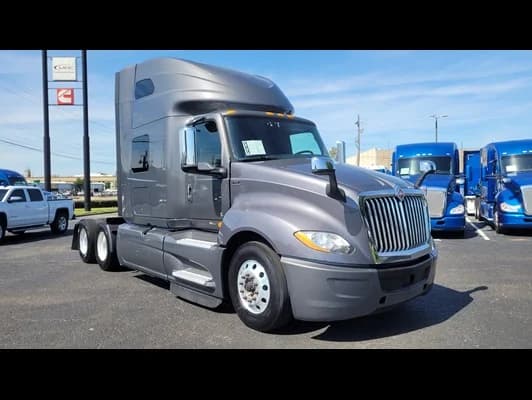 2021 International LT