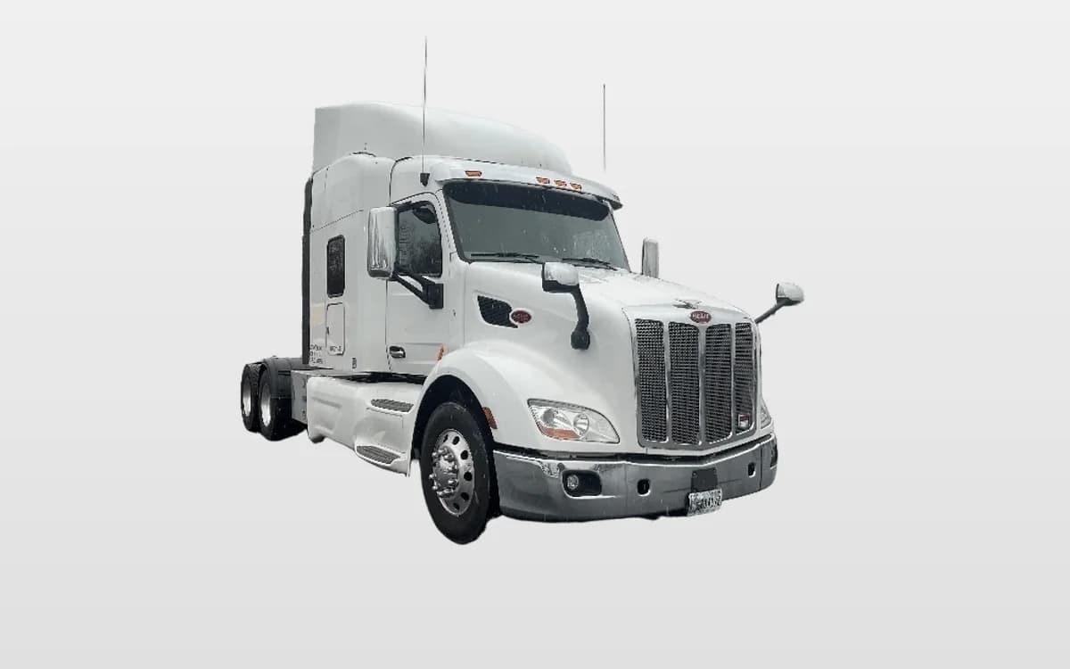2020 Peterbilt 579 — photo 1