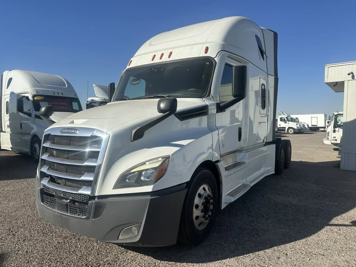 2023 Freightliner Cascadia