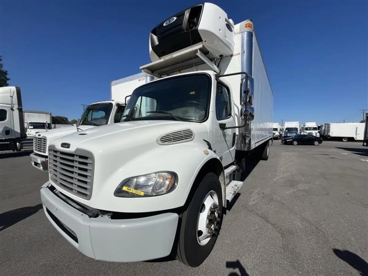2019 Freightliner M2 106