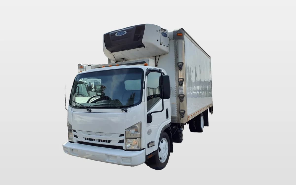 2017 Isuzu NPR — photo 1