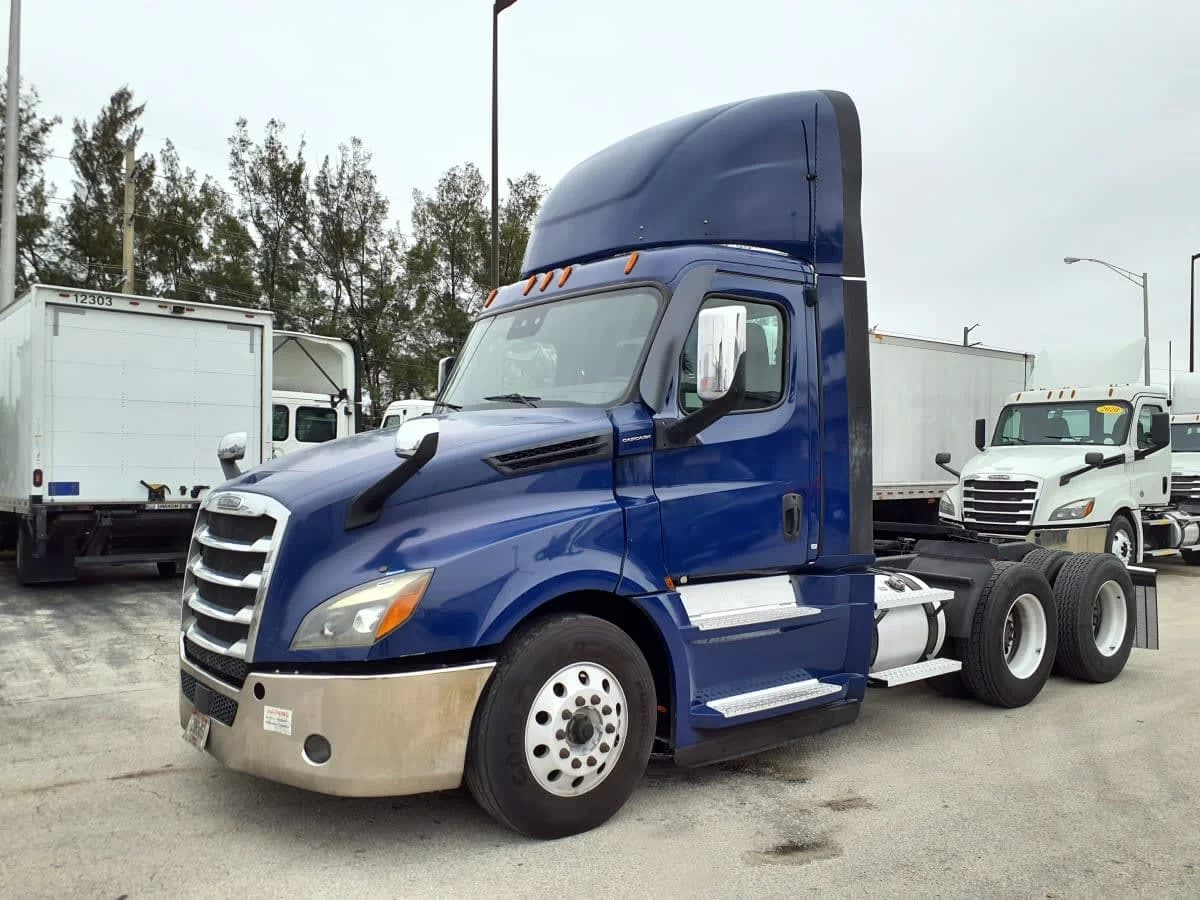 2020 Freightliner Cascadia