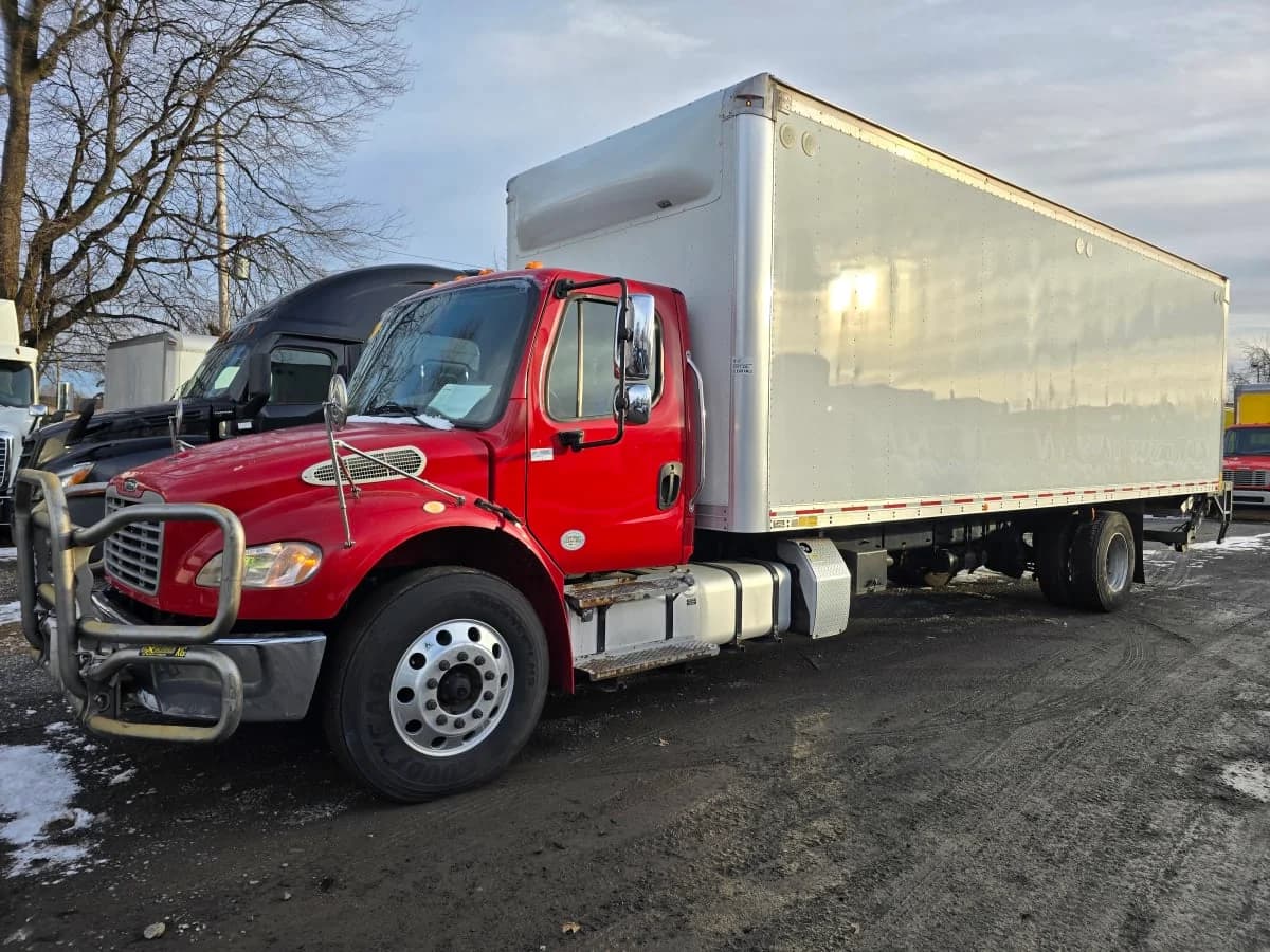 2019 Freightliner M2 106