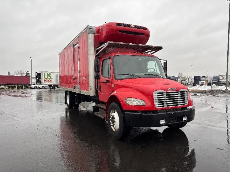 2019 Freightliner M2 106