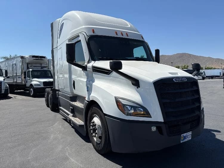 2023 Freightliner Cascadia