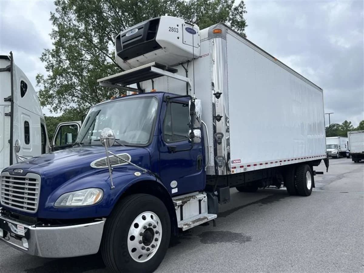 2018 Freightliner M2 106