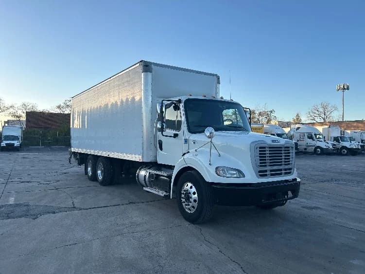 2020 Freightliner M2 112