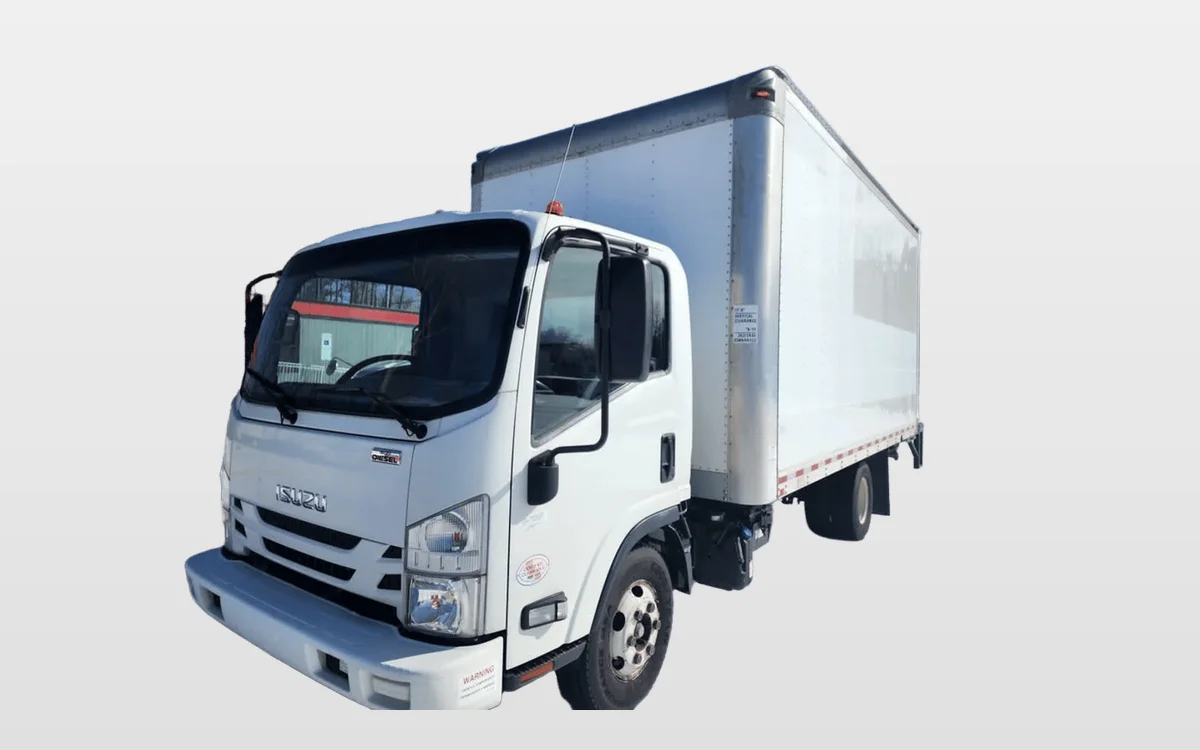 2019 Isuzu NPR — photo 1
