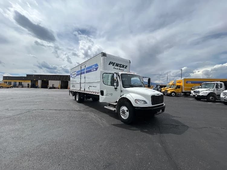 2022 Freightliner M2 106