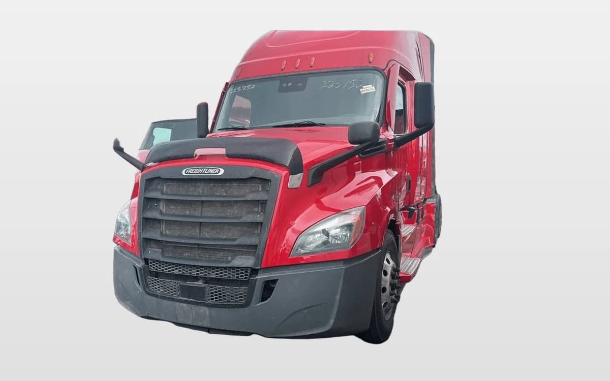 2022 Freightliner Cascadia — photo 1
