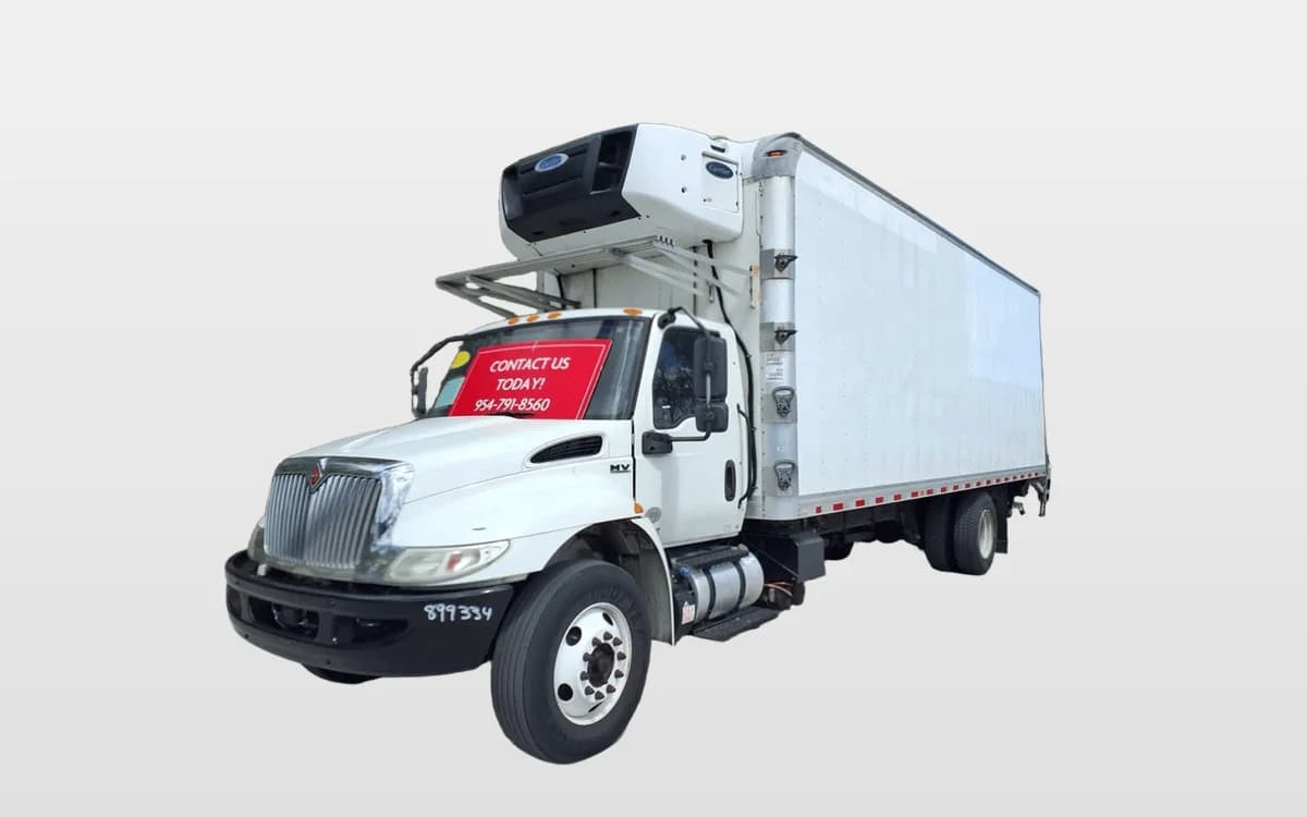 2019 International MV — photo 1