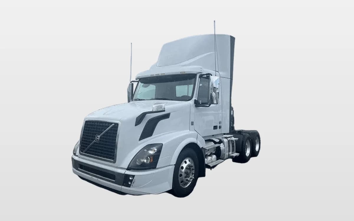 2018 Volvo VNL 300 — photo 1