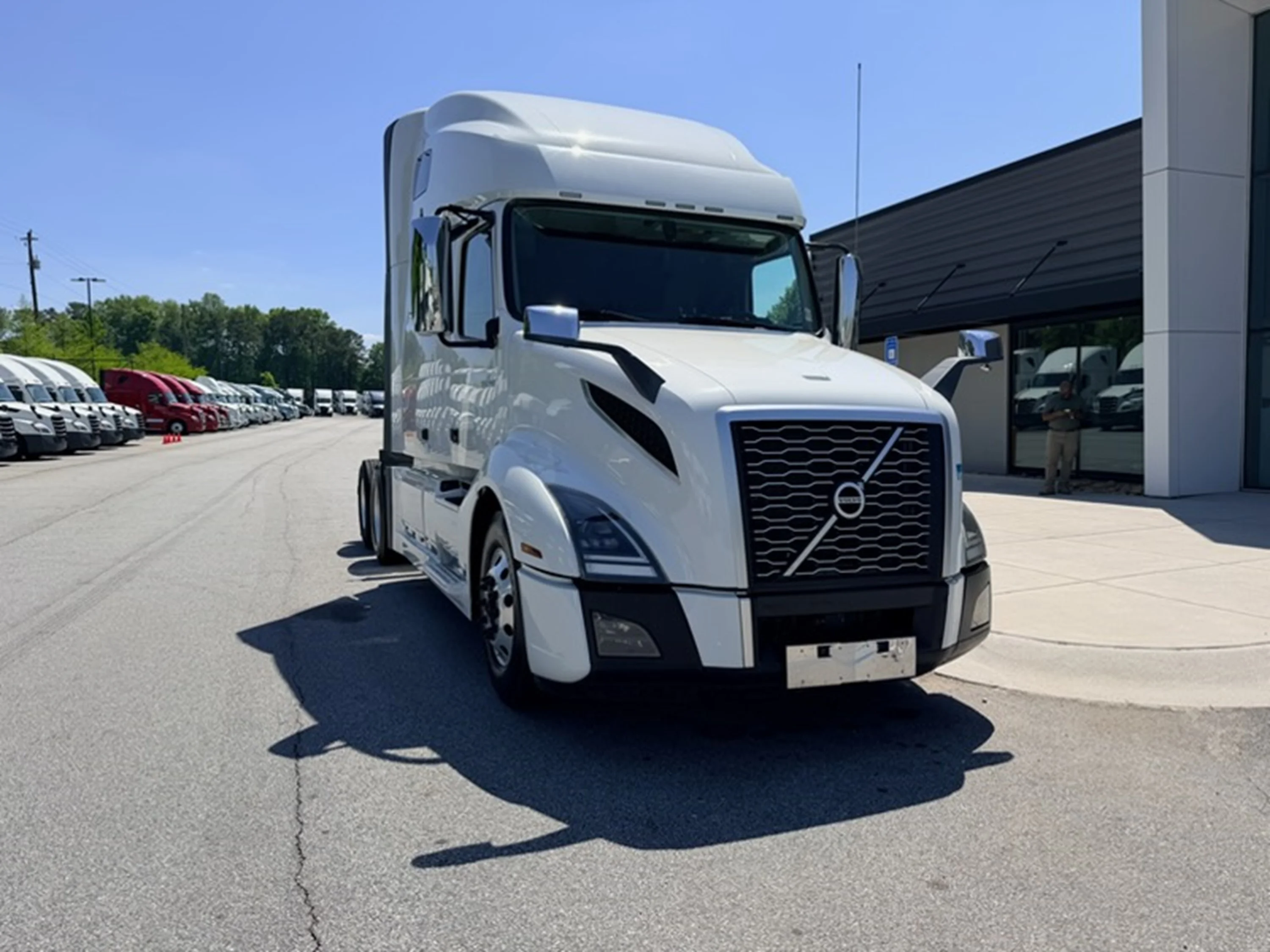 2024 Volvo VNL 760