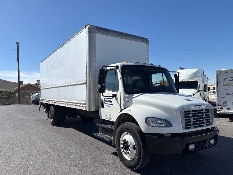 2018 Freightliner M2 106