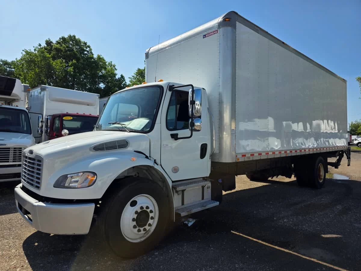 2020 Freightliner M2 106