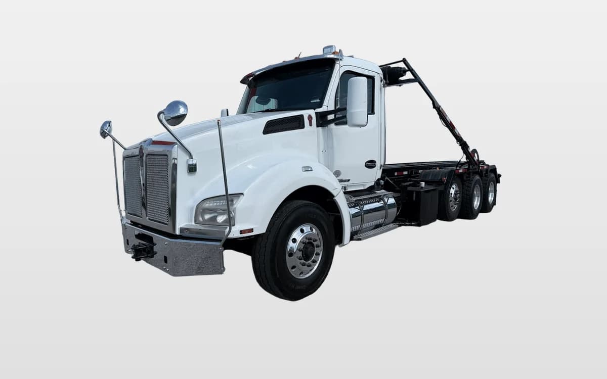 2020 Kenworth T880 — photo 1