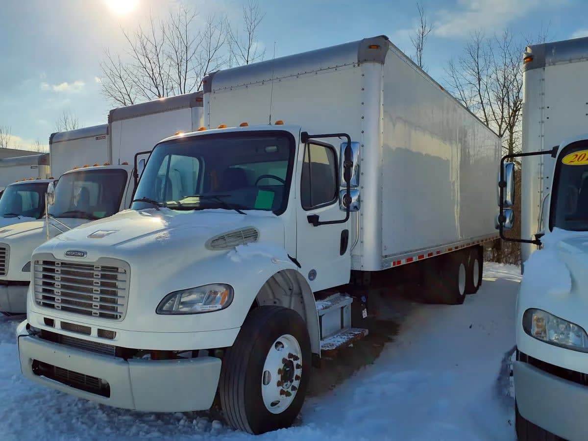 2021 Freightliner M2 106