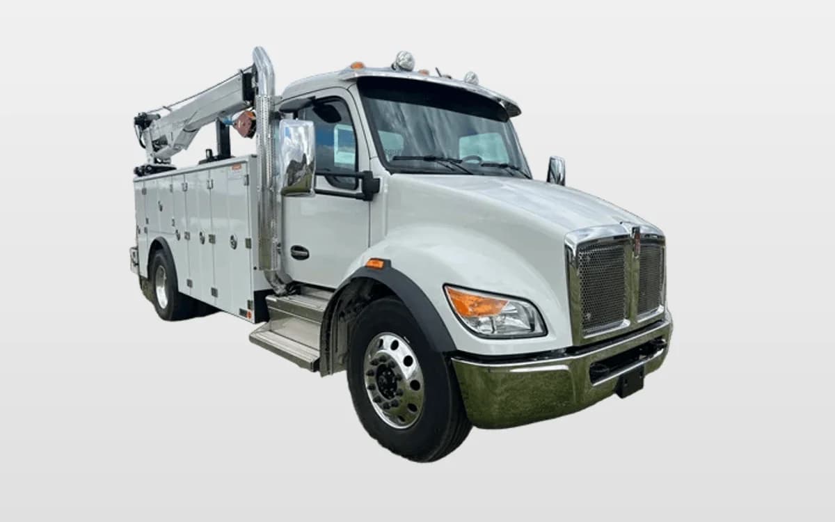 2026 Kenworth T380 — photo 1