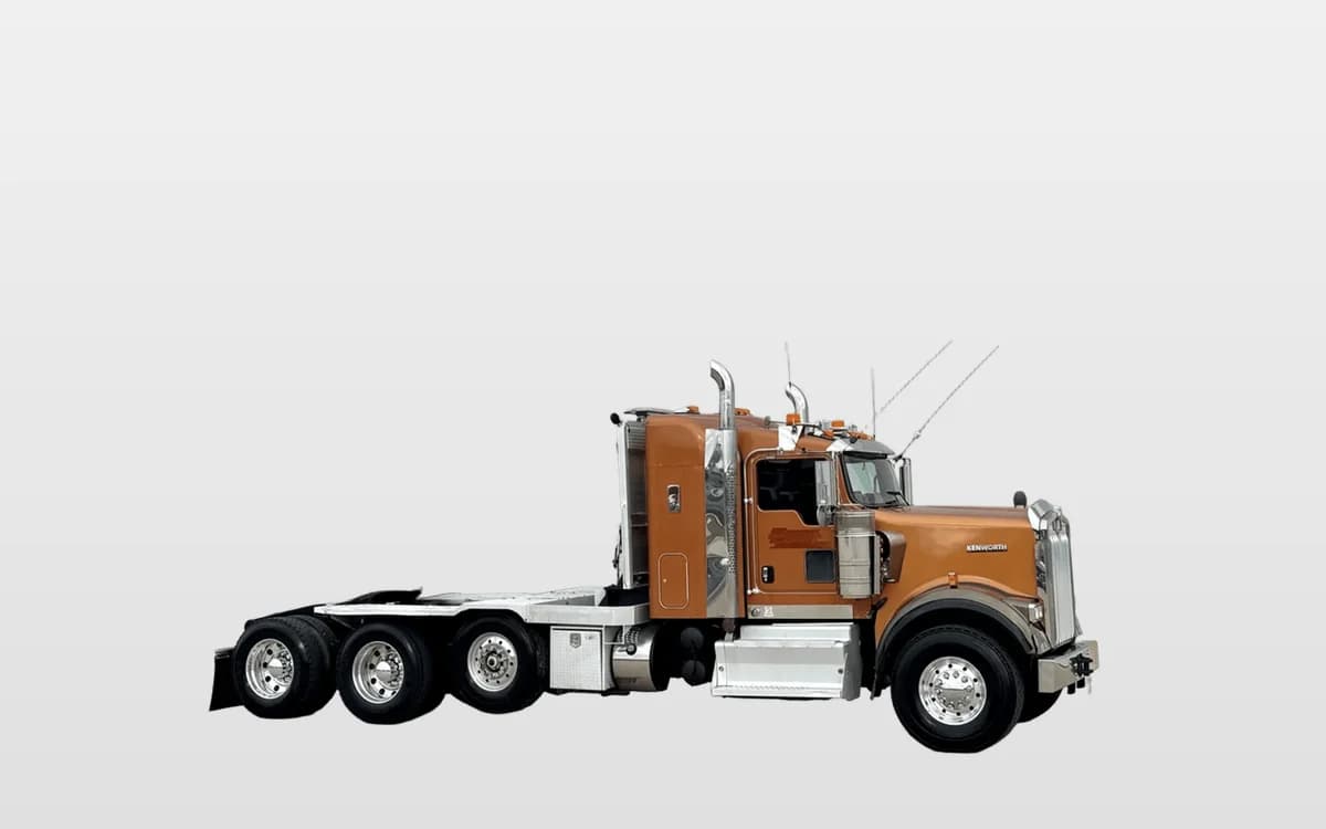 2012 Kenworth W900 — photo 1