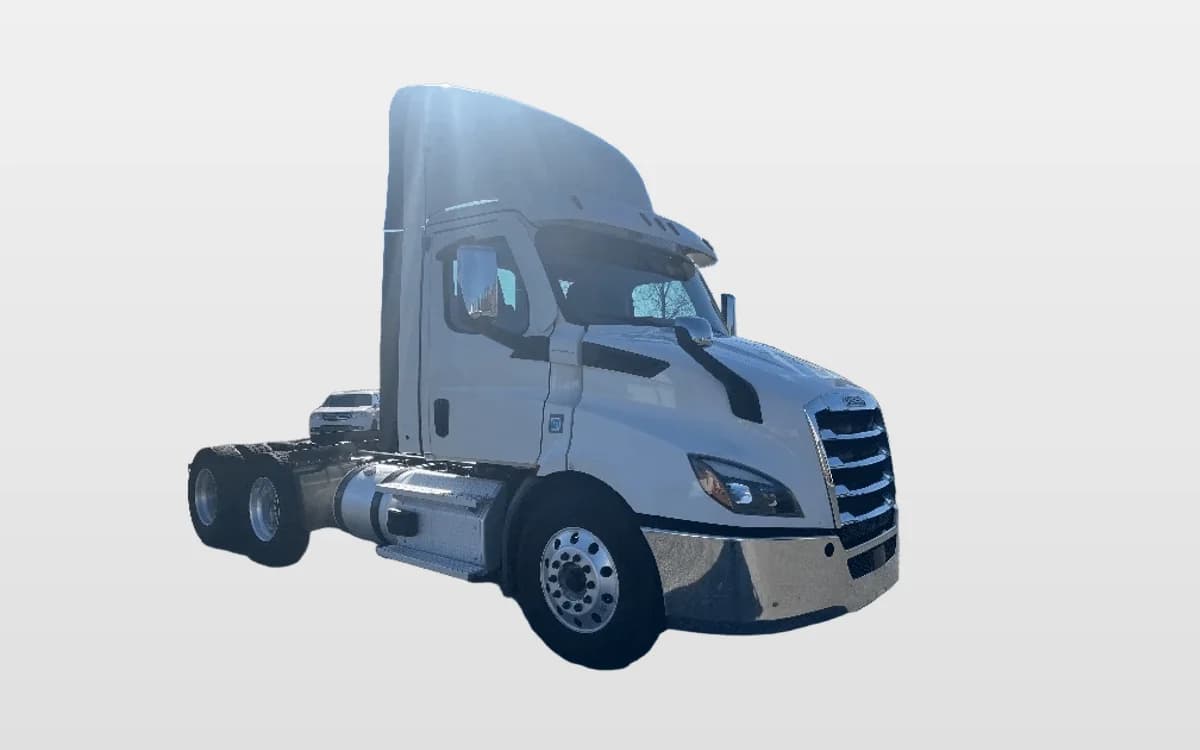 2021 Freightliner Cascadia — photo 1