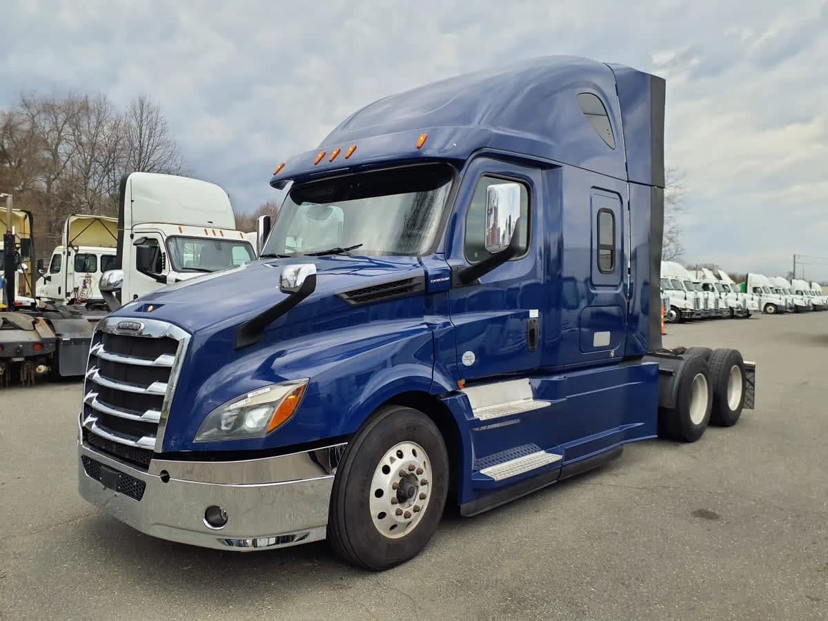 2020 Freightliner Cascadia