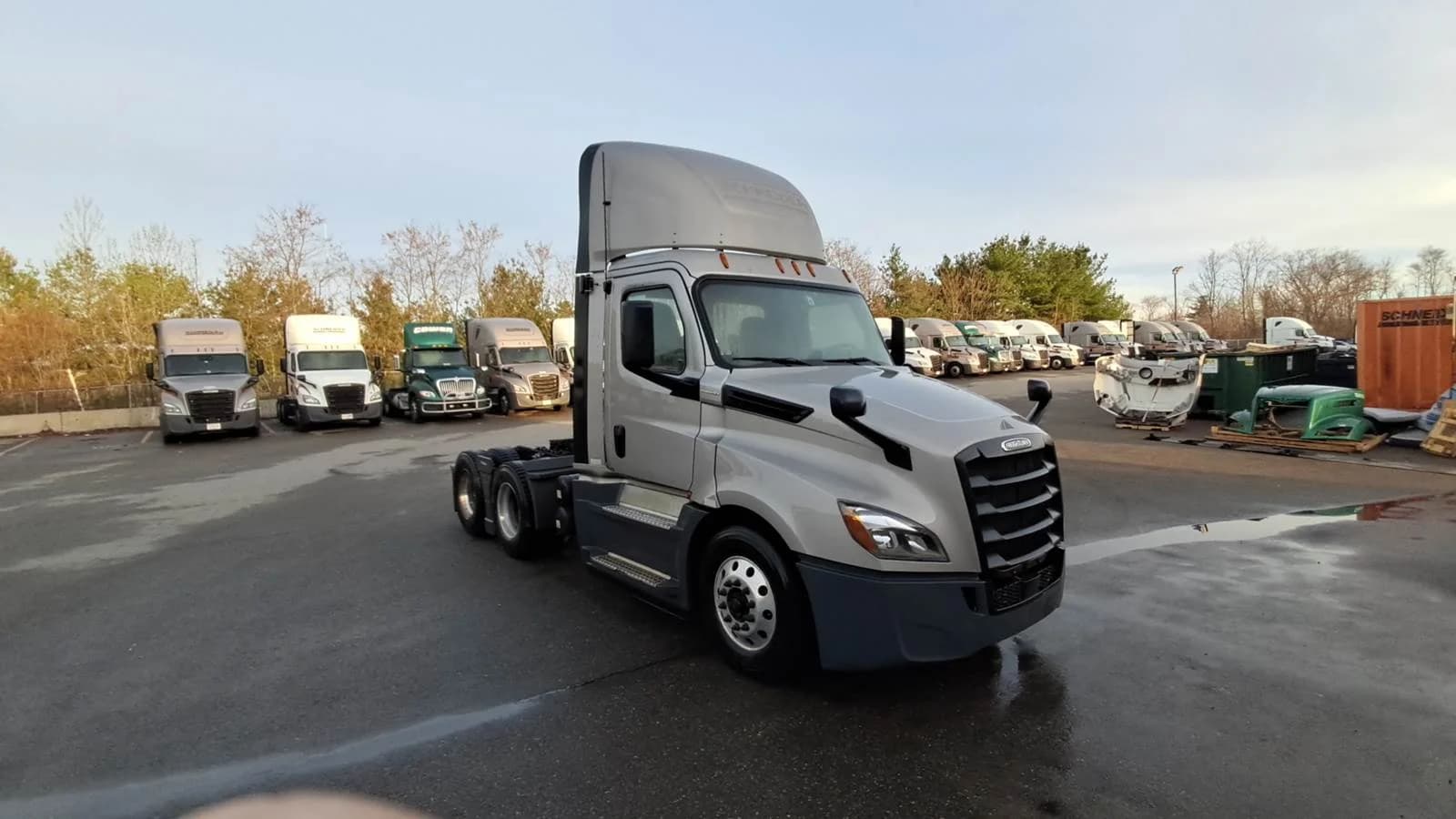2020 Freightliner Cascadia