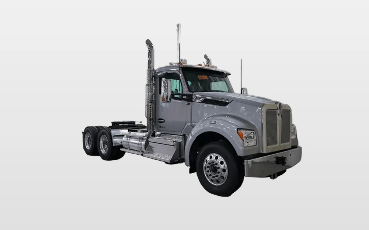 2027 Kenworth T880 — photo 1