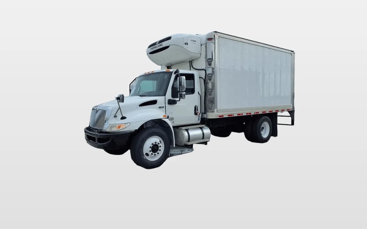 2020 International MV — photo 1