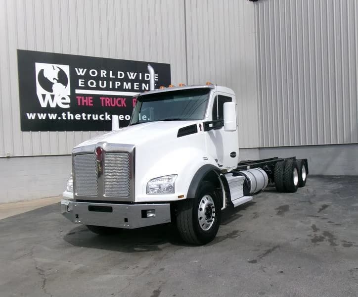 2021 Kenworth T880