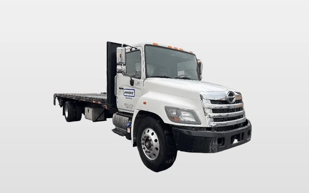 2020 Hino 338 — photo 1