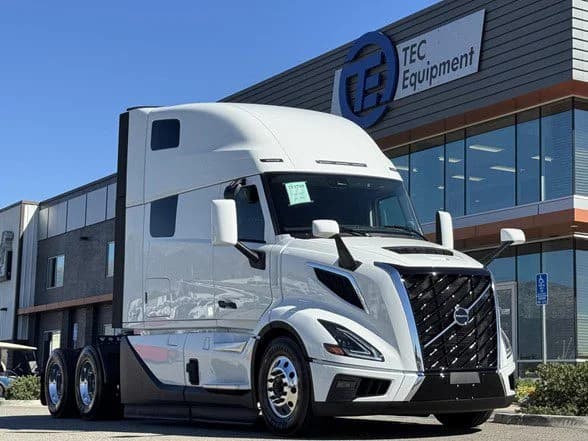 2026 Volvo VNL 860