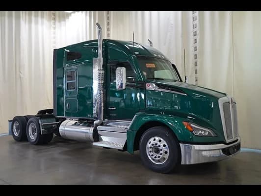 2027 Kenworth T680