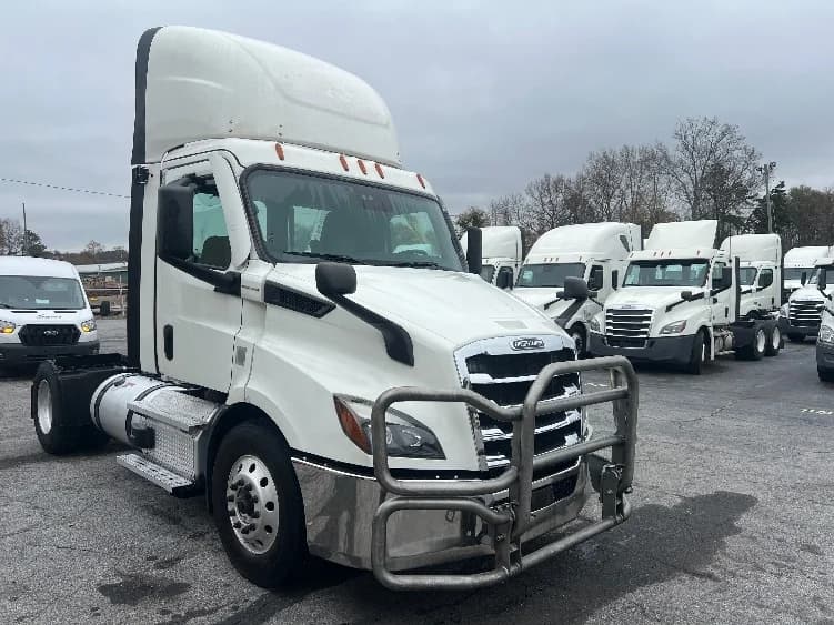 2020 Freightliner Cascadia