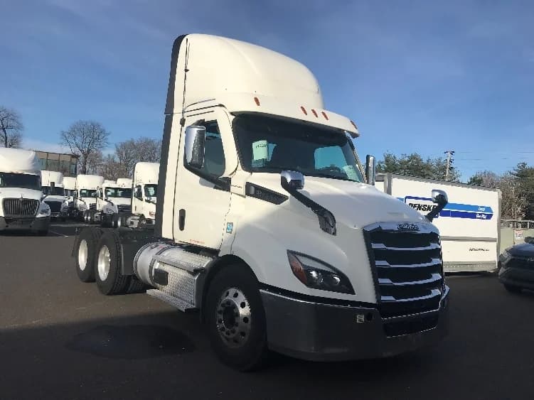 2021 Freightliner Cascadia