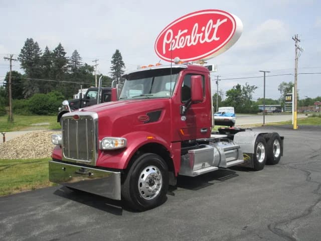 2020 Peterbilt 567