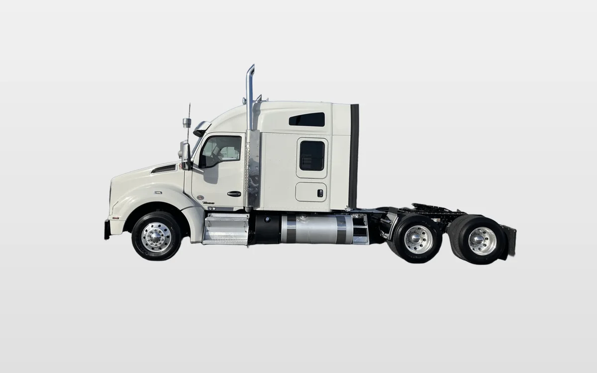 2022 Kenworth T880 — photo 1