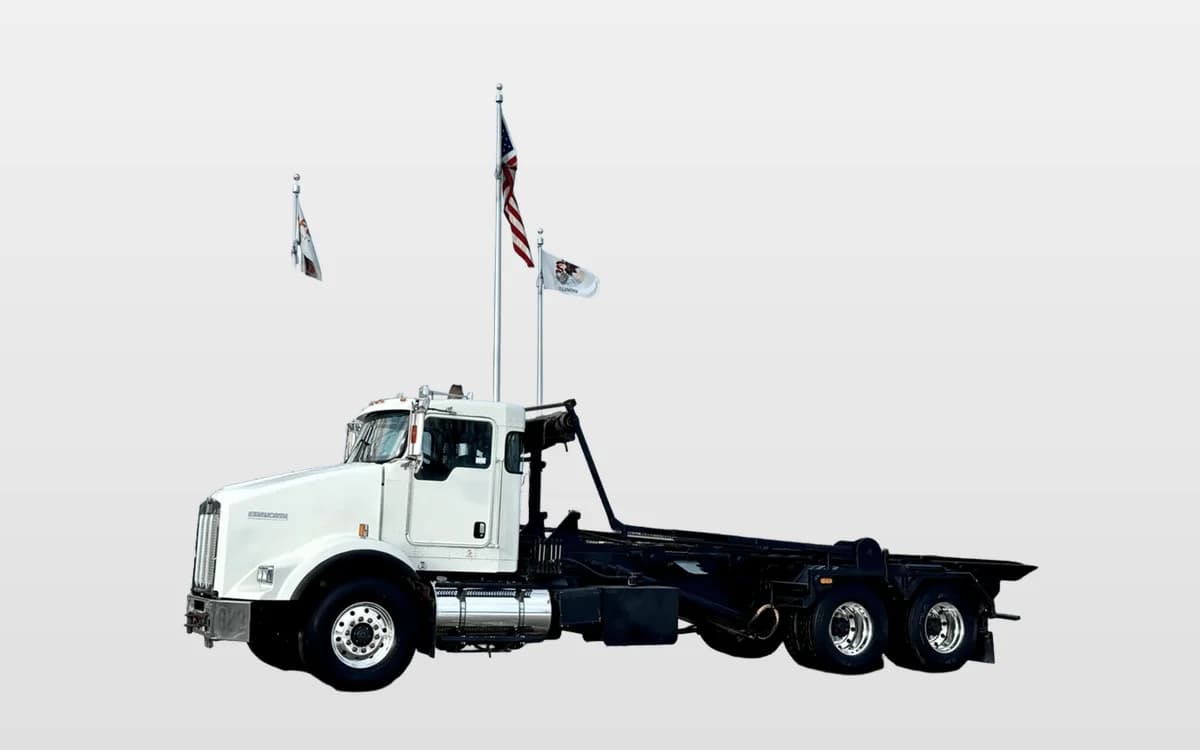 2009 Kenworth T800 — photo 1