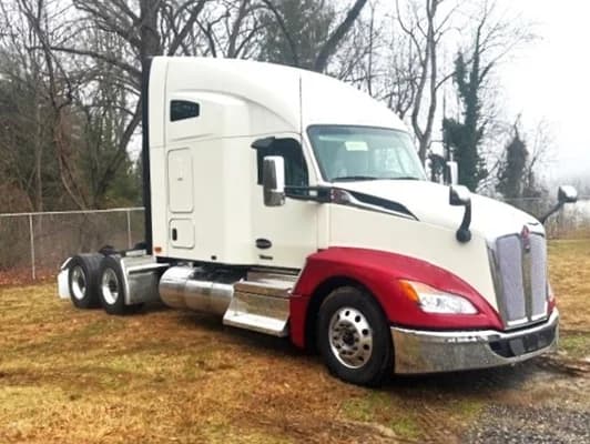 2027 Kenworth T680