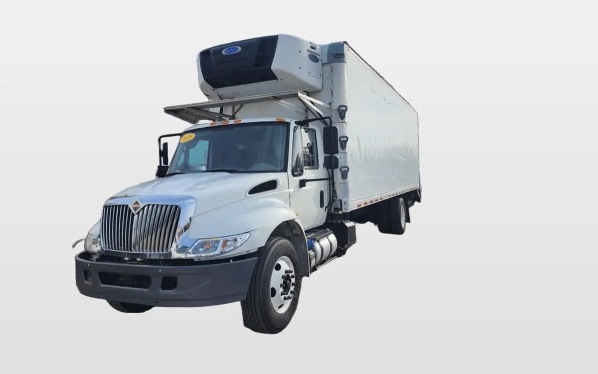 2018 International 4300 — photo 1