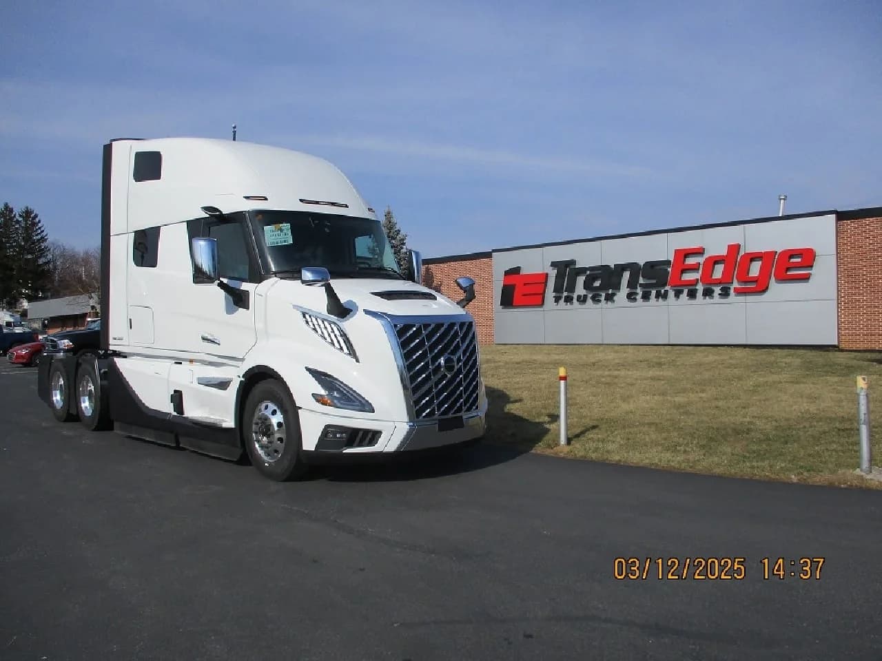 2026 Volvo VNL 860