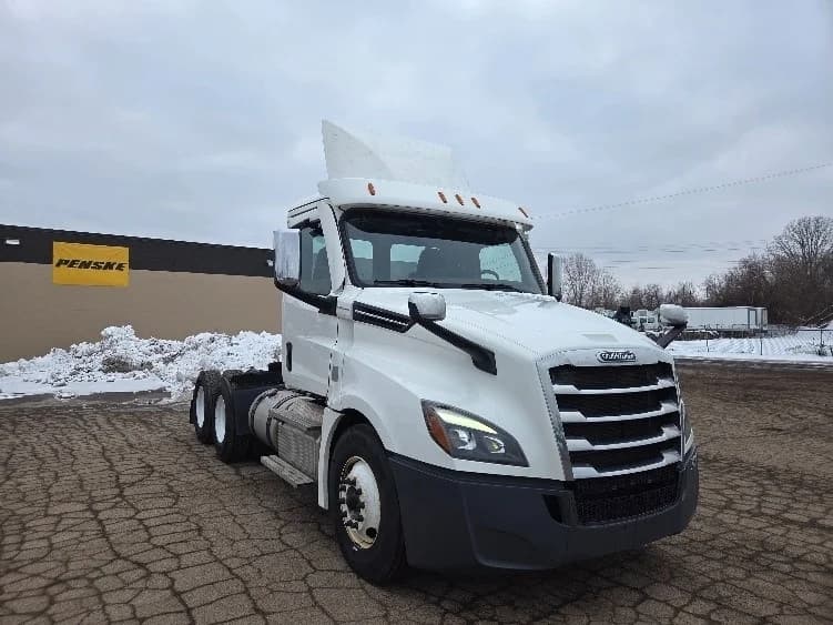 2020 Freightliner Cascadia
