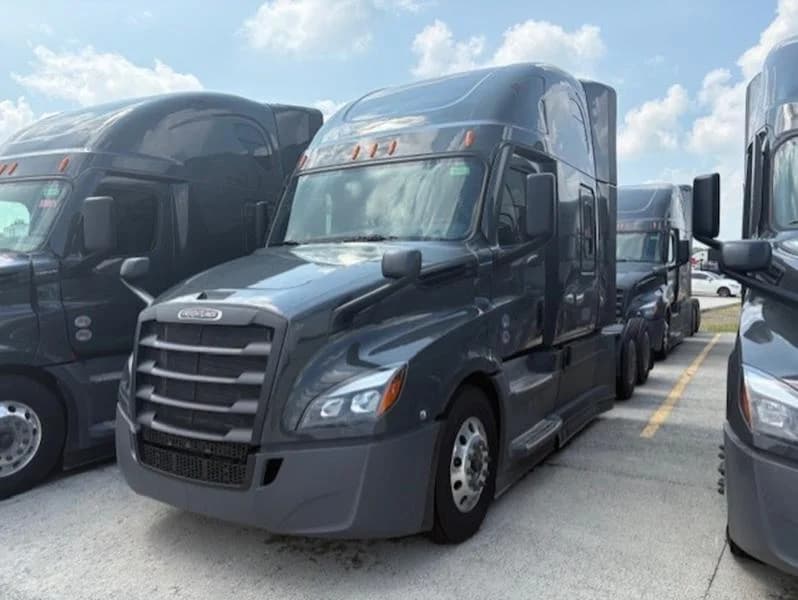 2026 Freightliner Cascadia
