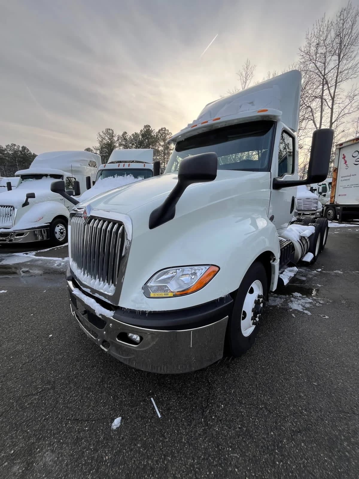 2019 International LT